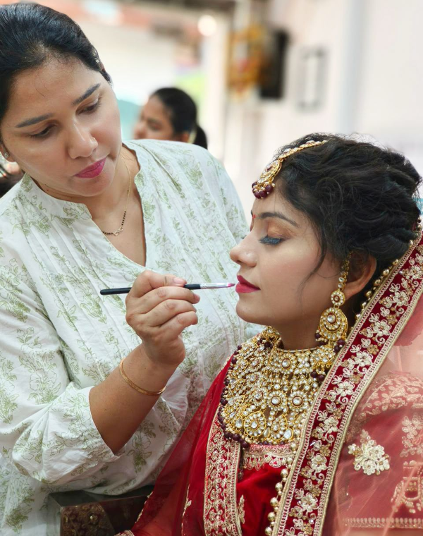 Makeup Course